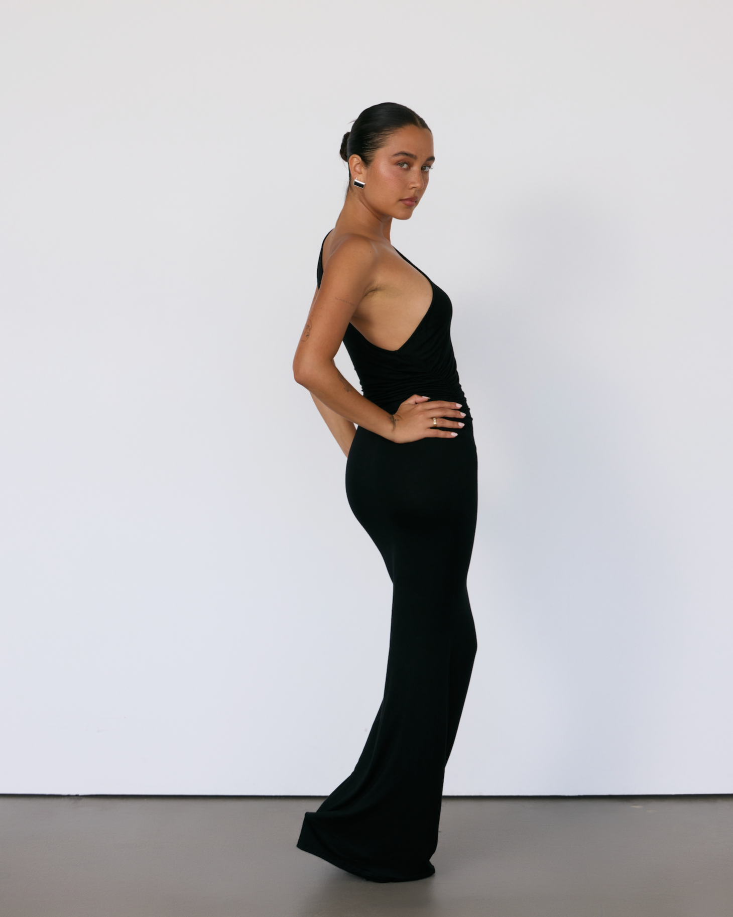 ARTLESS Forever Women's Elva One-Shoulder Mermaid Gown - Black